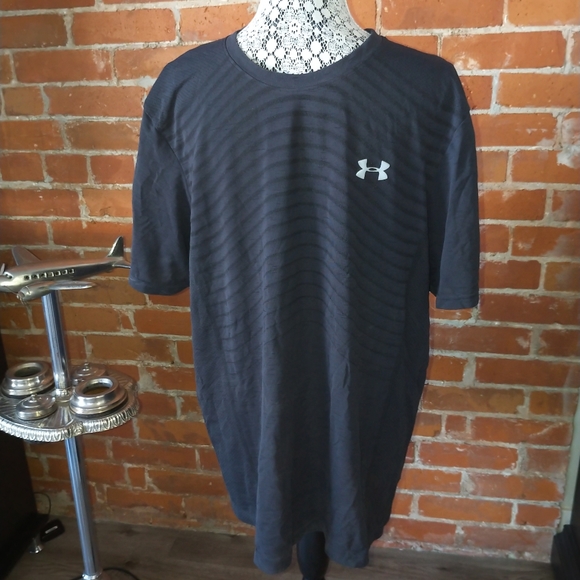 Under Armour Other - Men's XL Under Armour  Charcoal Grey Workout T-shirt